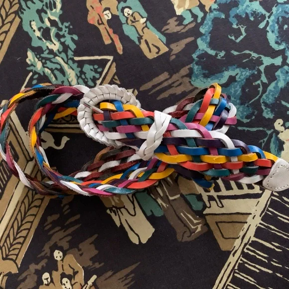 Vintage 1990’s Braided Multi Color Women’s Leather Belt Size M / L 38”